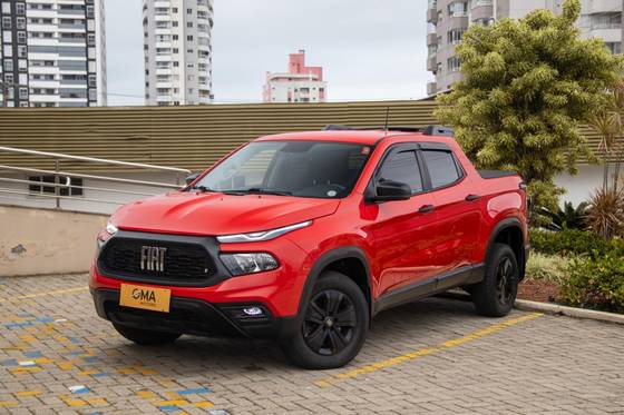 FIAT TORO 1.3 TURBO 270 FLEX ENDURANCE AT6 FIAT TORO 1.3 TURBO 270 FLEX ENDURANCE AT6